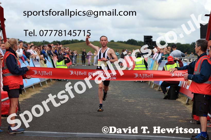 The 2024 Great North 10k Road Race, Newcastle.  Photo: David T. Hewitson/Sports for All Pics